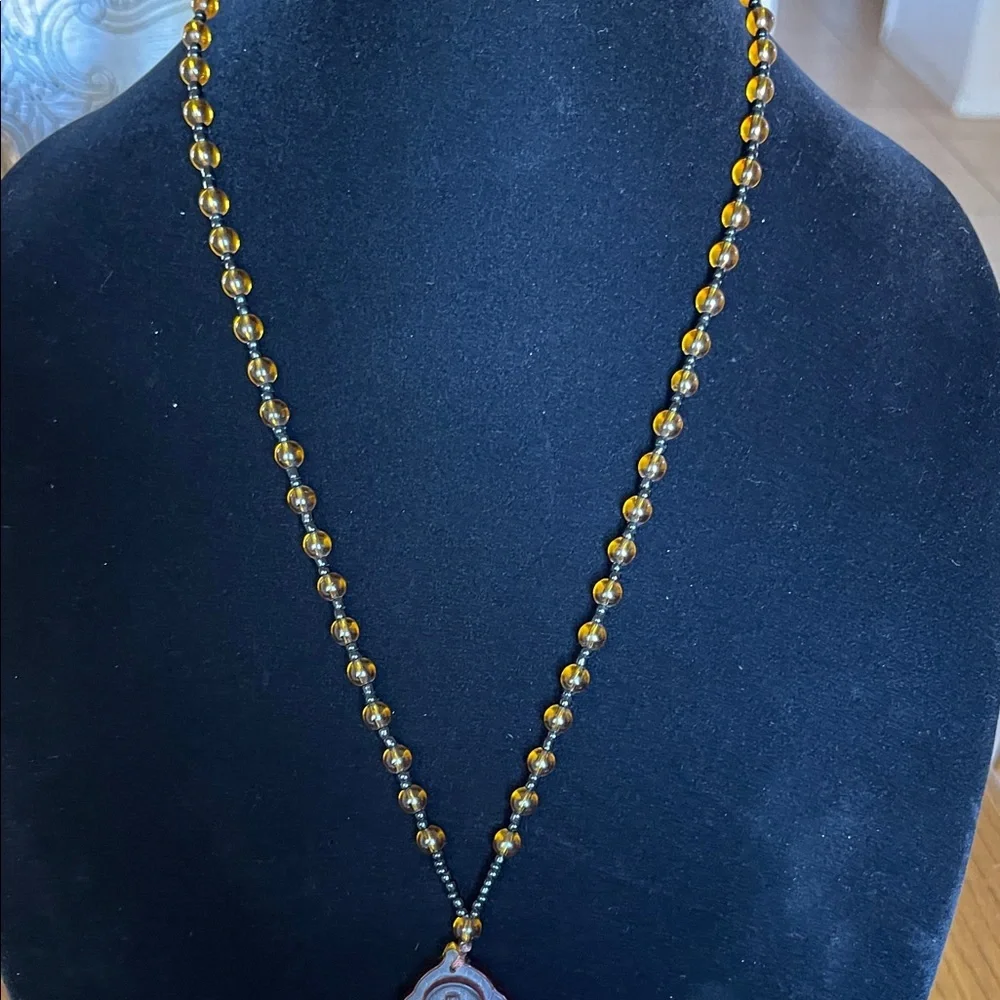 Amber Bead Buddha Pendant Necklace - Unbranded Spiritual Style